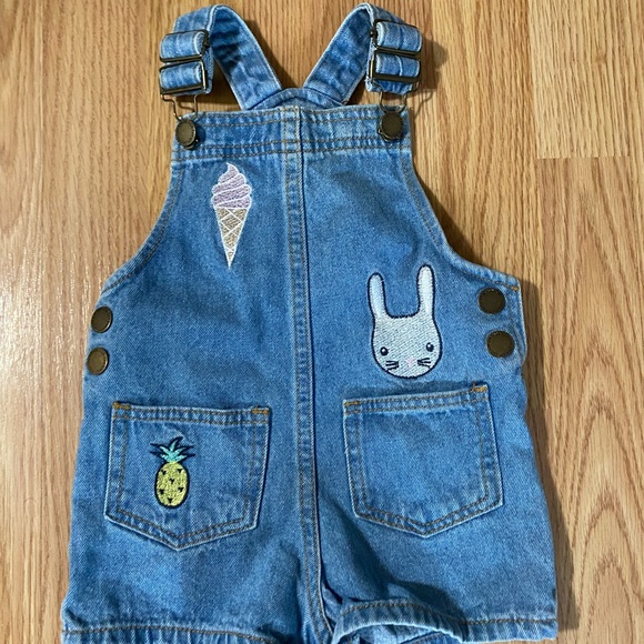 Cotton On Kids Other - Cotton on Patch Denim Short Overalls size ONE